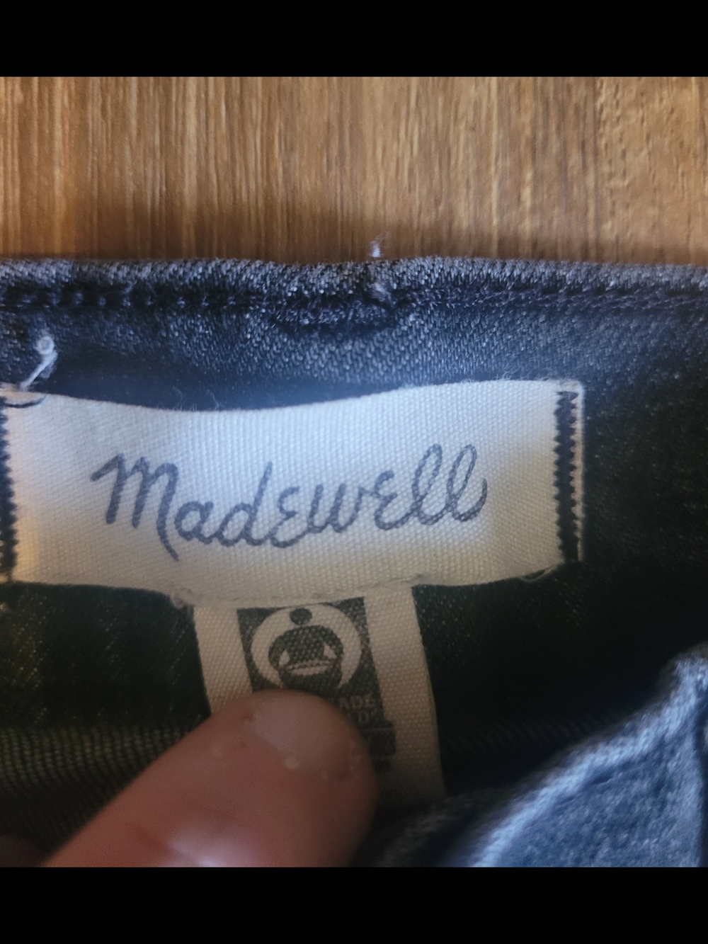 Madewell The Perfect Vintage Cropped Jeans - Picture 4 of 10